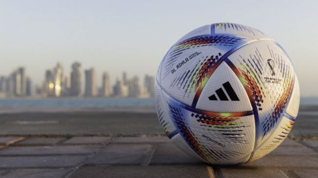 Fakta Bola - Menyelami Dunia Sepak Bola yang Menggugah Semangat