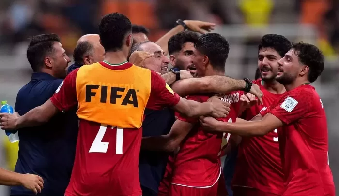 Susunan Pemain Tim Nasional Sepak Bola U-17 Inggris vs Tim Nasional Sepak Bola U-17 Brasil - Pertarungan Dua Raksasa Muda